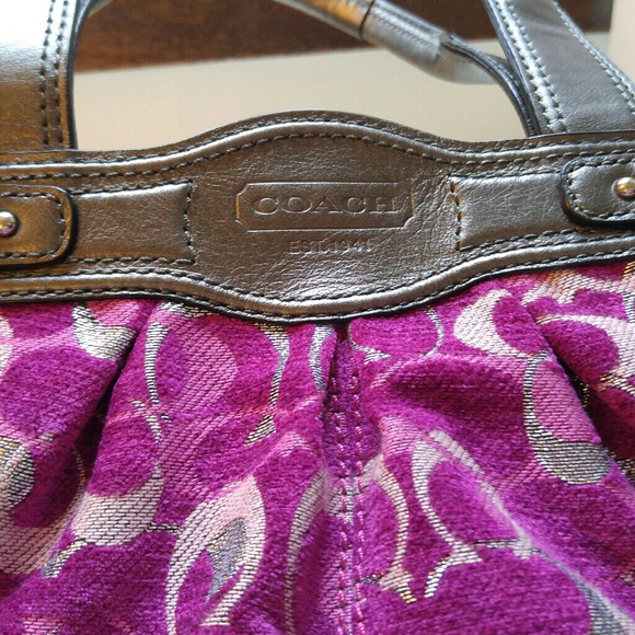 Coach pink and silver purse - Picture 3 of 8